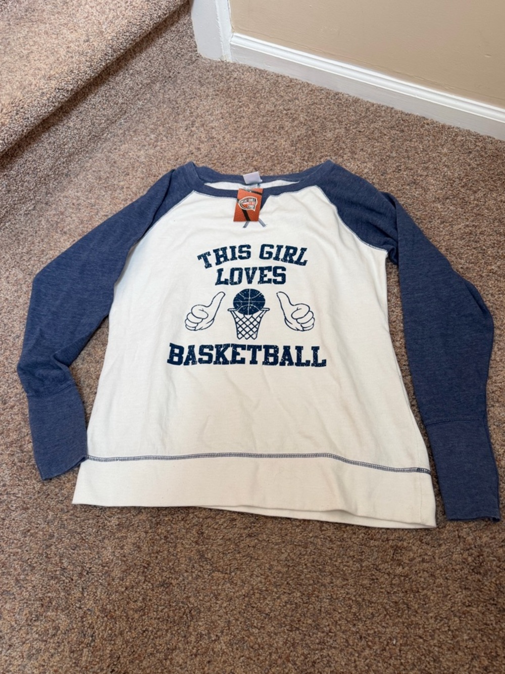 NWT - Basketball Hall of Fame Long Sleeve Raglan Shirt - Girls XL
